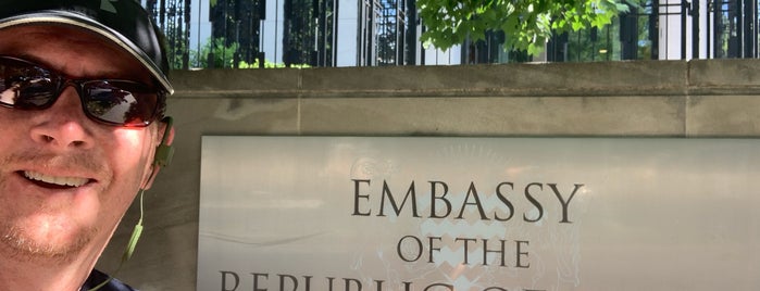 Embassy of Chad is one of The Walk.