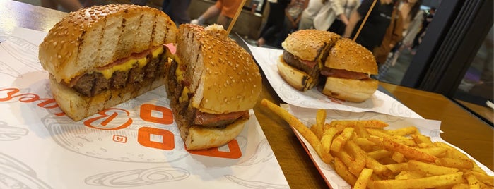 Mono Burger is one of Tempat yang Disukai Bego.