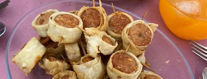SNOB Street Food - Moda is one of Locais salvos de Aydın.