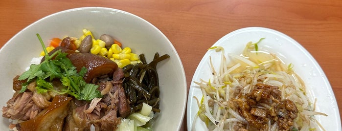 黃記魯肉飯 is one of Eat Taipei.