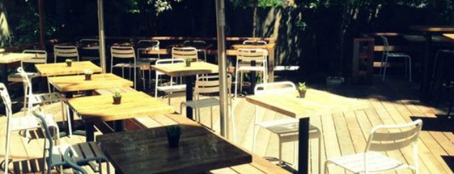 Sparrow Bar and Kitchen is one of The 16 Coolest Outdoor And Patio Bars In SF.