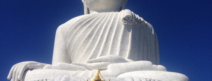 The Big Buddha is one of Tempat yang Disukai Nayra.