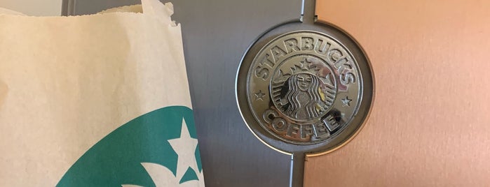 Starbucks is one of Lugares de Frecuencia.