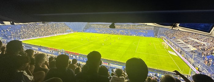Estadio José Amalfitani (Club Atlético Vélez Sarsfield) is one of En la Ciudad.