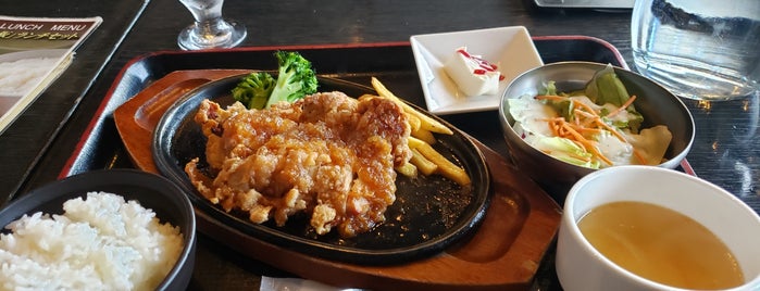 Foodiun Bar Issa is one of 新宿エリア.