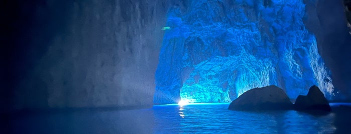 Blue Cave is one of Ağustos 2019-Ege.