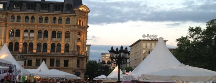 Opernplatzfest is one of Tempat yang Disukai Merve.