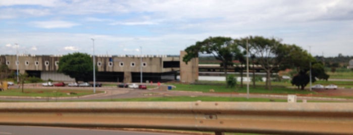 Estação Rodoferroviária de Brasília is one of Pontos Turísticos de Brasília.