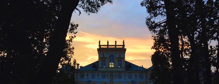 Pałac w Wilanowie is one of Martí : понравившиеся места.