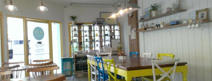 W•39 Bistro & Bakery is one of Singapore:Café, Restaurants, Attractions and Hotel.