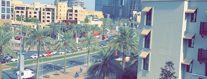 Vida Downtown is one of Khalifa’s Liked Places.