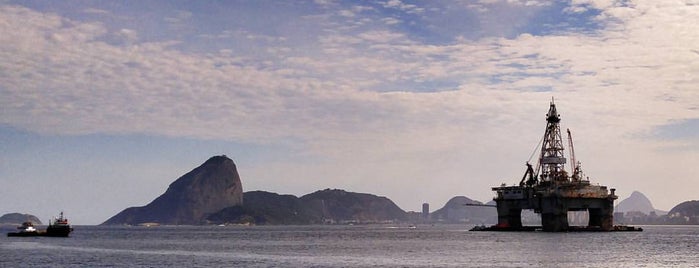 Praia Da Boa Viajem is one of To do in Rio de Janeiro.