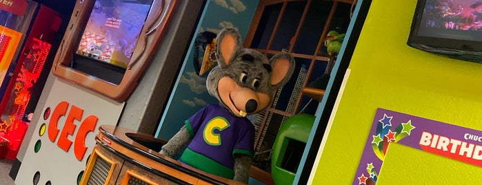 Chuck E. Cheese is one of Noah B.