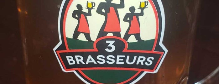 Les 3 Brasseurs is one of Montreal Nightlife.