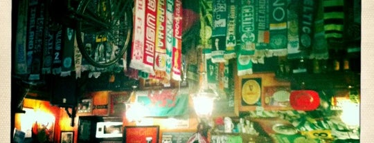 O'Brady's Irish Pub is one of DarWin's Favorite Drinking Spots.