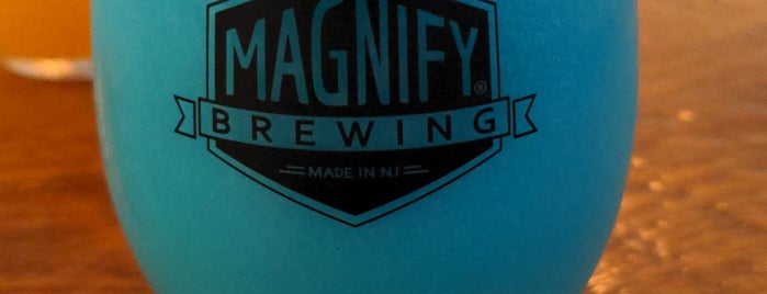Magnify Brewing is one of Zach 님이 저장한 장소.