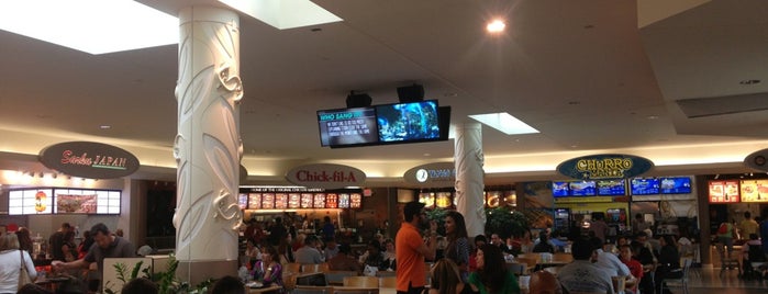Food Court is one of Lugares favoritos de Johny.