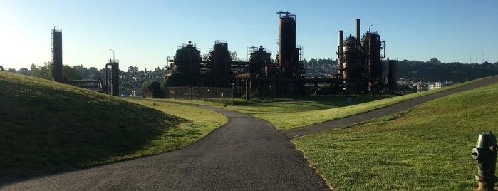 Gas Works Park is one of Priya’s Liked Places.
