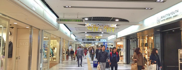 ポルタ is one of Mall in Kyoto.