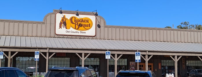 Cracker Barrel Old Country Store is one of I Ate Here.