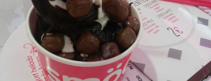 smöoy frozen yogurt is one of Cosas a repetir.