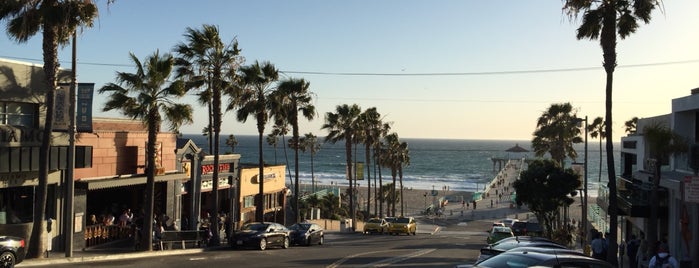 The Strand House is one of Locais curtidos por Brent.