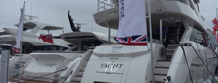 Southampton Boat Show is one of Sandro'nun Beğendiği Mekanlar.