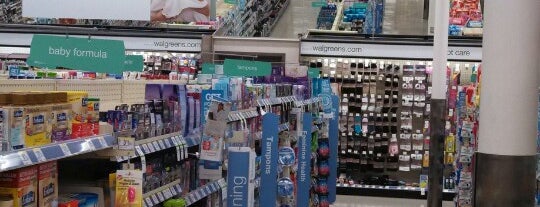 Walgreens is one of Dave : понравившиеся места.