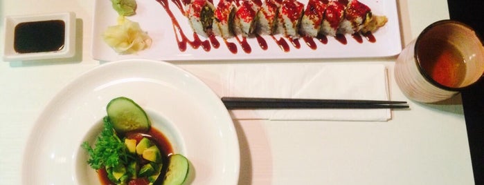 Sushi Queen Izakaya is one of Toronto to-do, eat and visit.
