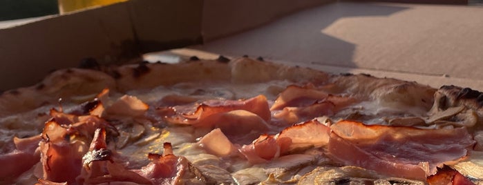 Hoek Pizza is one of NY Vegetarian Favorites.