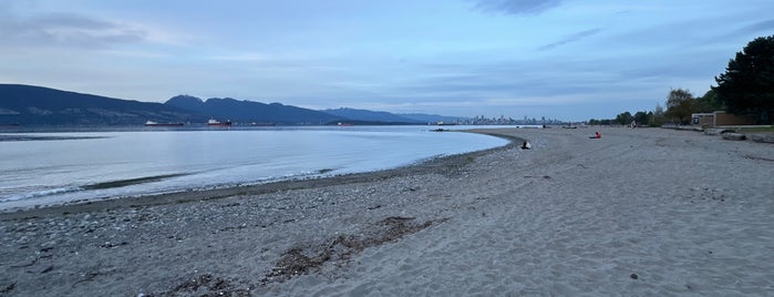 Spanish Banks is one of Best places in the GVRD to just hang out.