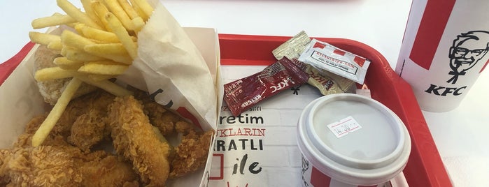 KFC is one of Orte, die •slnaras• gefallen.