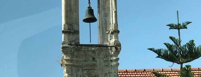 karmi kilise is one of Lugares favoritos de Selami.