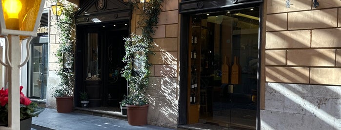 La Grotte is one of Rome Restaurants.