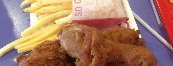 KFC is one of Orte, die Carl gefallen.