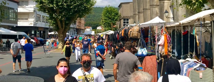 Mercadillo de Padrón is one of Camino portugues.