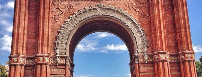 Триумфальная арка is one of Janeth : понравившиеся места.
