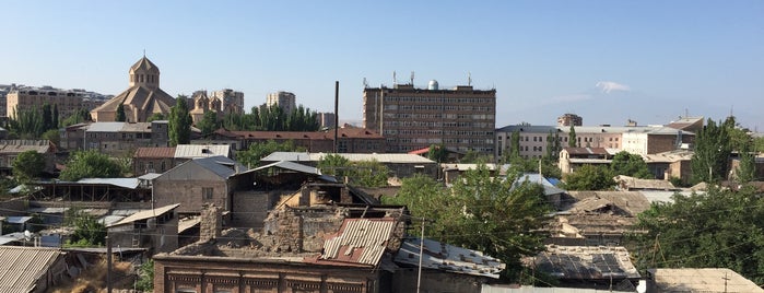 Europe Hotel Yerevan is one of Tempat yang Disukai Omar.