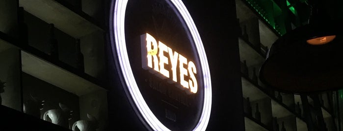 Reyes Salón Cantina is one of Antes de partir 🍽.