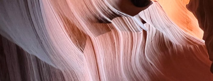 Antelope Slot Canyon Tours is one of 10月ベガス〜グランドサークル.