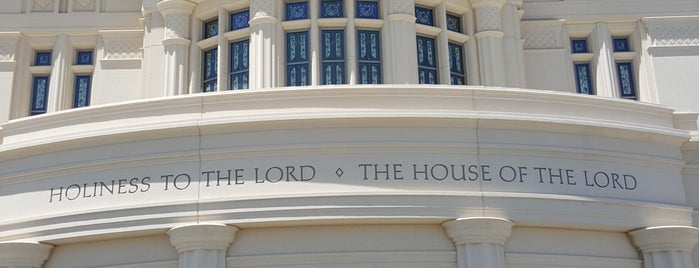 Payson Utah Temple is one of Posti che sono piaciuti a Bradford.