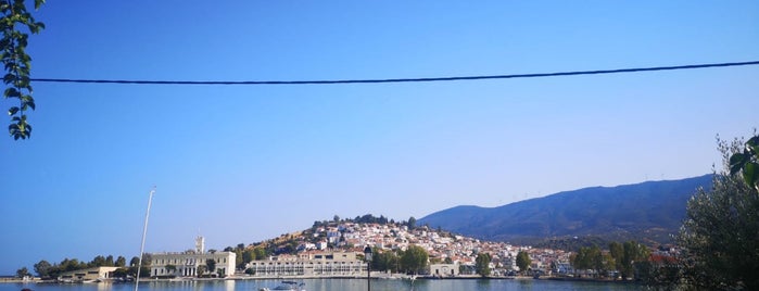 Niki's Village is one of Poros.