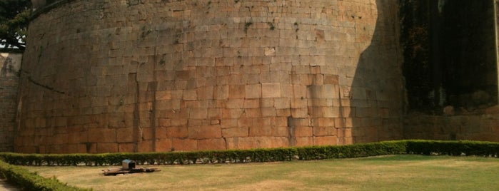 Bangalore Fort is one of Bangalore Top Destination.