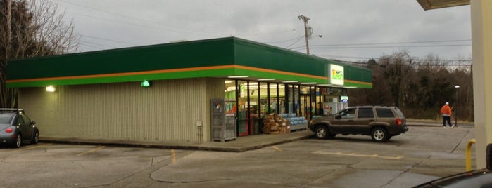 MAPCO Mart is one of James’s Liked Places.