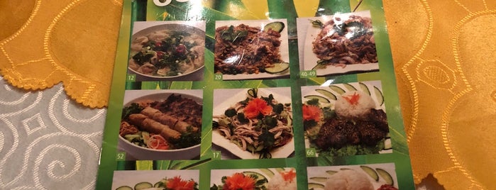 Vietnamese Restaurant is one of Ron 님이 좋아한 장소.