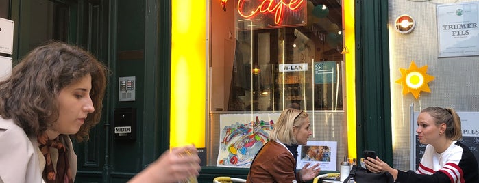 Cafe im Raimundhof is one of Der Weg des Wombats.