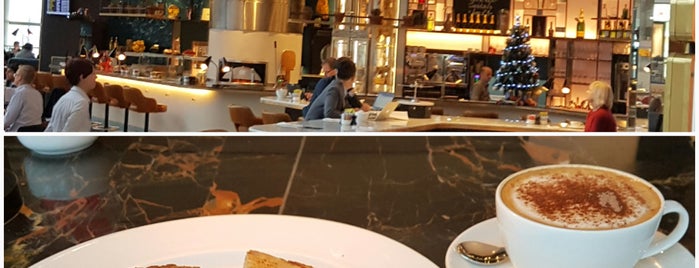 The Perfectionists' Café is one of Lieux qui ont plu à S.