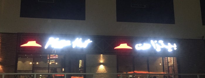 Pizza Hut is one of Abdulla : понравившиеся места.