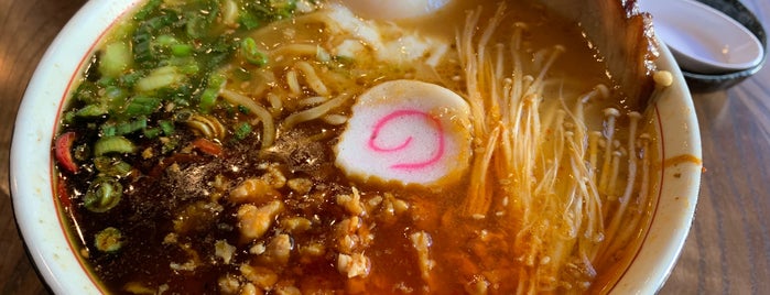 OBON Sushi Bar Ramen is one of Leahさんのお気に入りスポット.