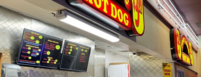 Footlong Hot Dog is one of Las Vegas.